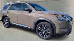 2023 Nissan Pathfinder Platinum