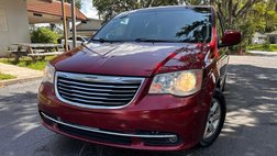 2013 Chrysler Town and Country Touring