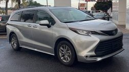 2022 Toyota Sienna XLE