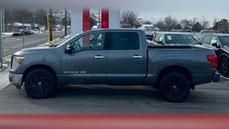 2019 Nissan Titan SV