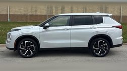 2022 Mitsubishi Outlander ES
