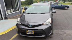 2015 Toyota Prius v Five