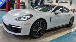 2022 Porsche Panamera Platinum Edition