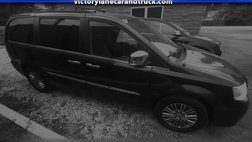 2013 Chrysler Town and Country Touring-L