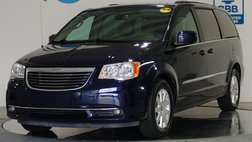 2016 Chrysler Town and Country Touring