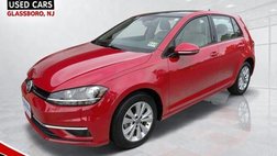 2018 Volkswagen Golf TSI SE