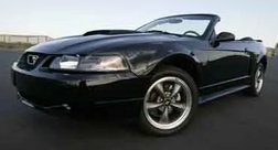 2004 Ford Mustang GT Deluxe