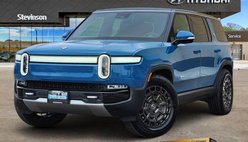 2024 Rivian R1S Adventure