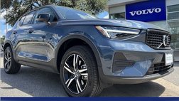 2026 Volvo XC40 B4 Core