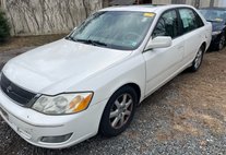 2000 Toyota Avalon XL