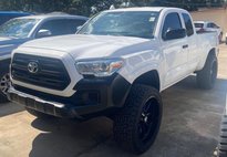 2016 Toyota Tacoma SR