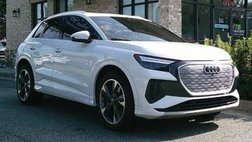 2022 Audi Q4 e-tron quattro Premium Plus 50