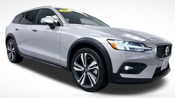 2025 Volvo V60 Cross Country B5 Plus