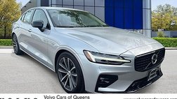 2022 Volvo S60 B5 Momentum