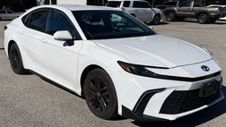 2025 Toyota Camry Hybrid SE