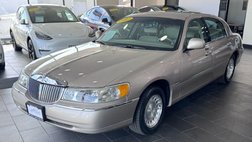 2002 Lincoln Town Car Executive