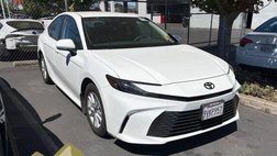 2025 Toyota Camry LE FWD