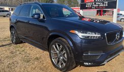 2017 Volvo XC90 T6 Momentum
