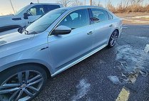 2019 Volkswagen Passat SE R-Line