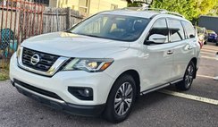 2018 Nissan Pathfinder SV