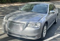 2017 Chrysler 300 Limited