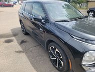 2024 Mitsubishi Outlander PHEV SE