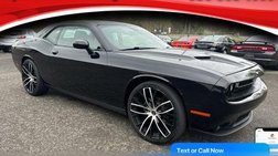 2017 Dodge Challenger SXT