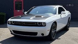 2017 Dodge Challenger SXT Plus