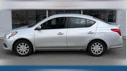 2015 Nissan Versa SV