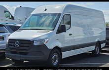 2024 Mercedes-Benz eSprinter 2500