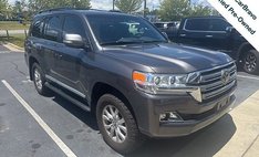 2018 Toyota Land Cruiser Base