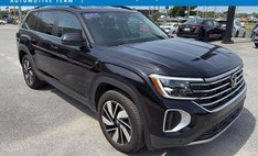 2025 Volkswagen Atlas SE