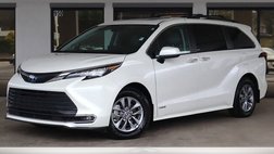 2021 Toyota Sienna XLE 7-Passenger