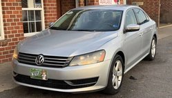 2014 Volkswagen Passat 1.8T Wolfsburg Edition