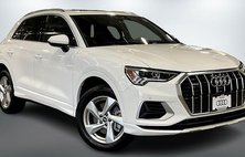 2022 Audi Q3 quattro Premium Plus 40 TFSI