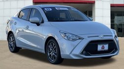 2020 Toyota Yaris LE