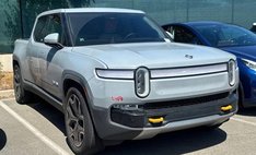 2024 Rivian R1T Adventure