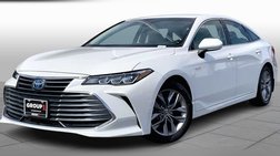 2020 Toyota Avalon Hybrid XLE