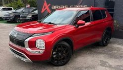 2023 Mitsubishi Outlander ES FWD