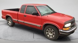 2001 Chevrolet S-10 Base