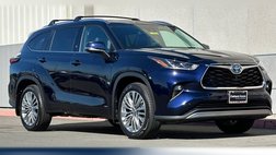 2024 Toyota Highlander Hybrid Platinum