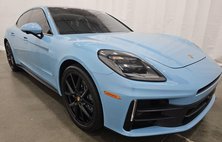 2025 Porsche Panamera Base