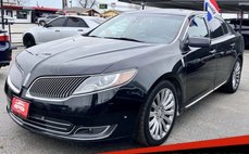 2015 Lincoln MKS Base