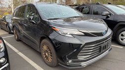 2025 Toyota Sienna Platinum 7-Passenger