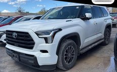 2023 Toyota Sequoia SR5
