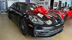 2023 Porsche Panamera Platinum Edition