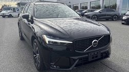 2025 Volvo XC60 B5 Plus Dark Theme