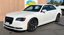 2016 Chrysler 300 S