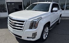 2018 Cadillac Escalade Luxury