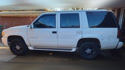 1999 Cadillac Escalade Base